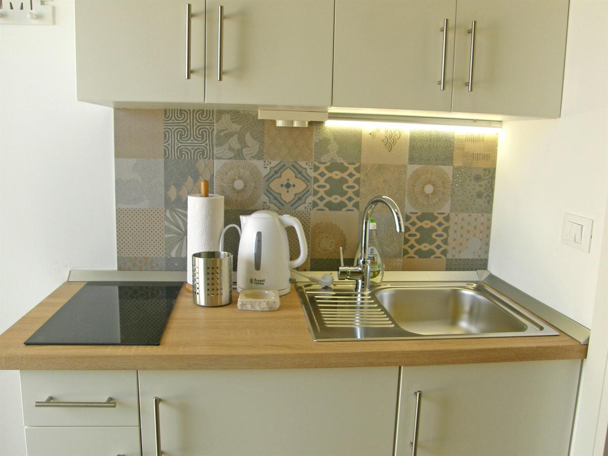 Apartments Mare Primosten Luaran gambar