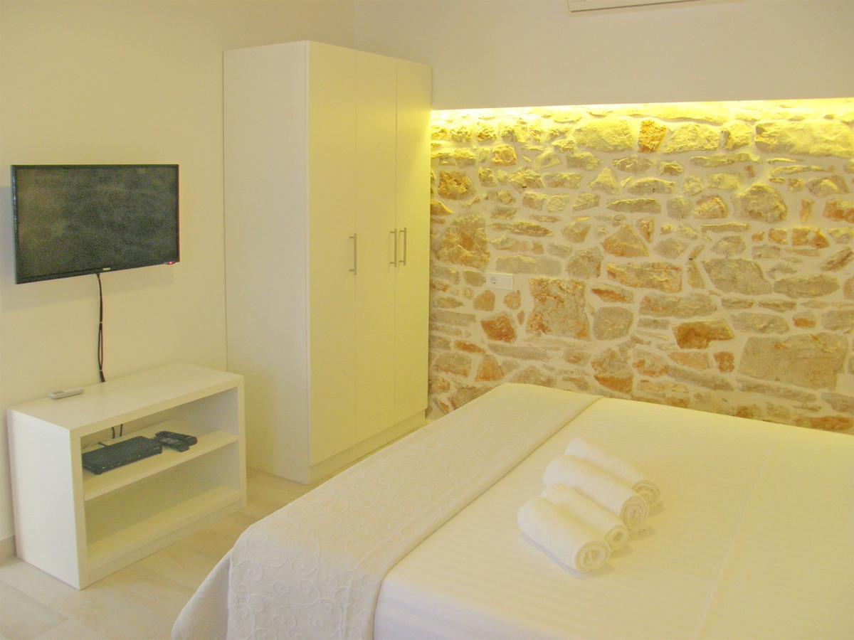 Apartments Mare Primosten Luaran gambar